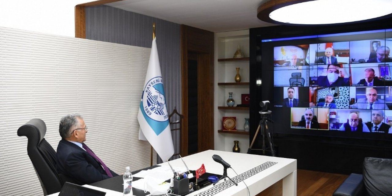 Başkan Büyükkılıç, İ̇l Hıfzıssıhha Kurulu Toplantısı’na Katıldı