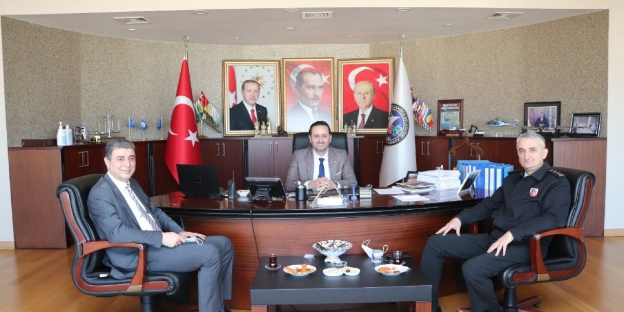 Kaymakam Öztürk Ve Albay Çetinkaya’dan Başkan Yanmaz’a Ziyaret