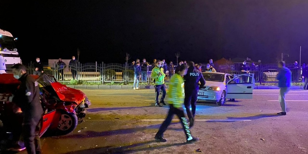 Karadeniz Sahil Yolunda Kaza: 1 Ölü, 4 Yaralı