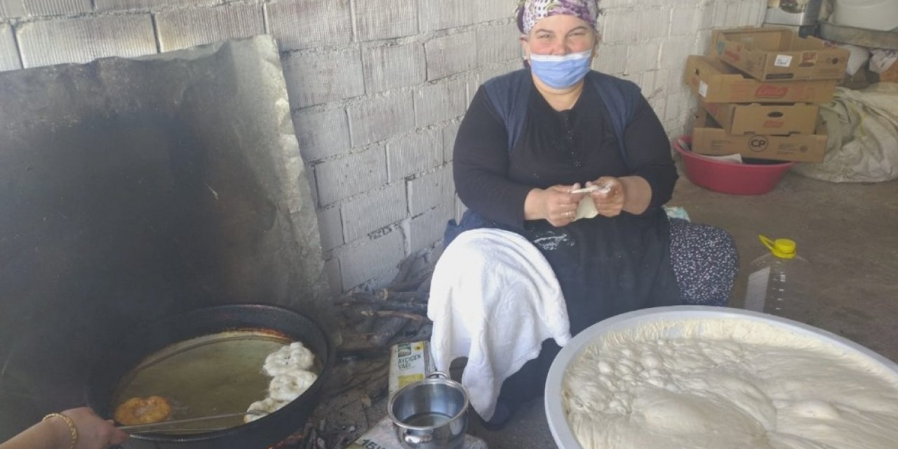 Asırlık El Yapımı Lokma Geleneği Yaşatılıyor