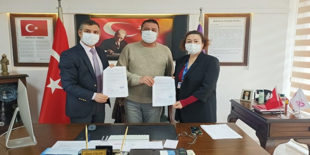 Kuşadası Esnaf Ve Sanatkarlar Odası Ve Egemed Hastaneleri Arasında Protokol İmzalandı