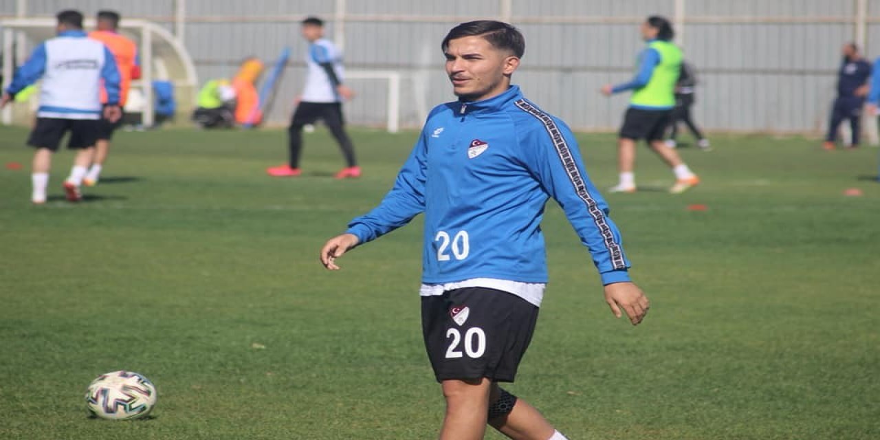 Elazığspor, Cengizhan Akgün’le Sözleşmesini 1 Yıl Uzattı