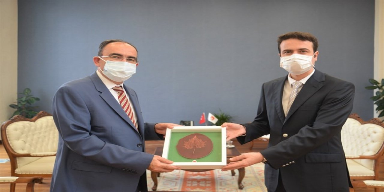 Kaymakam Açıkgöz Ve Başkan Kepez’den Rektör Beydemir’e Ziyaret