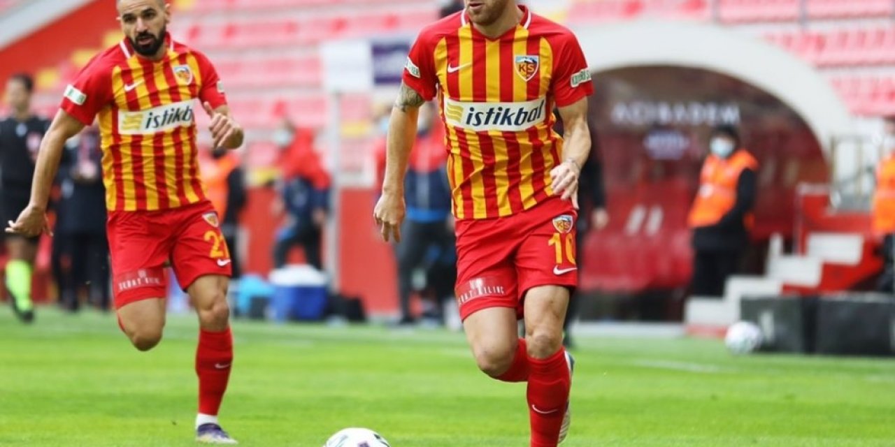 Kayserispor 30 Kişilik Kadrosunu Tff’ye Bildirdi