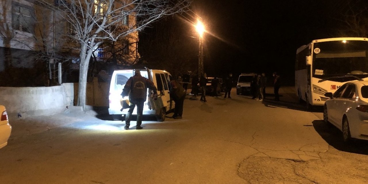 Kayseri’de Bir İkameti Kurşunlayan Şahıs Kayıplara Karıştı