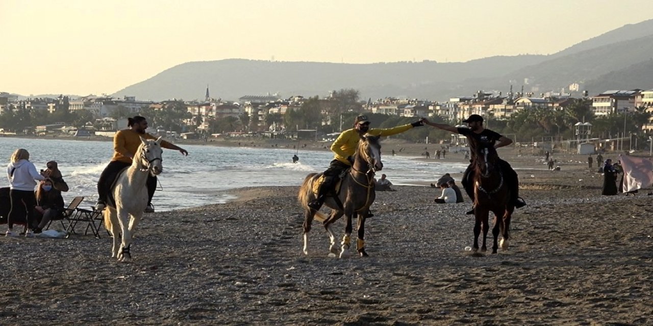 Alanya’da At Üstünde Deniz Keyfi