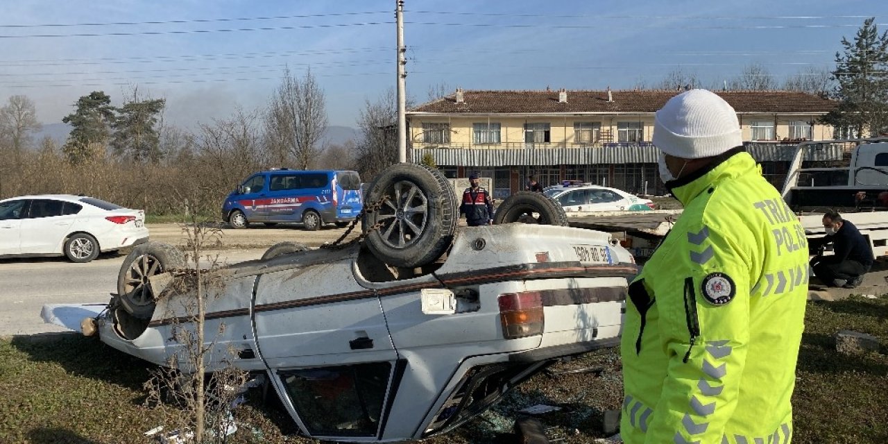 Balık Tutmaya Giden Sürücünün Aracı Takla Attı: 2 Yaralı