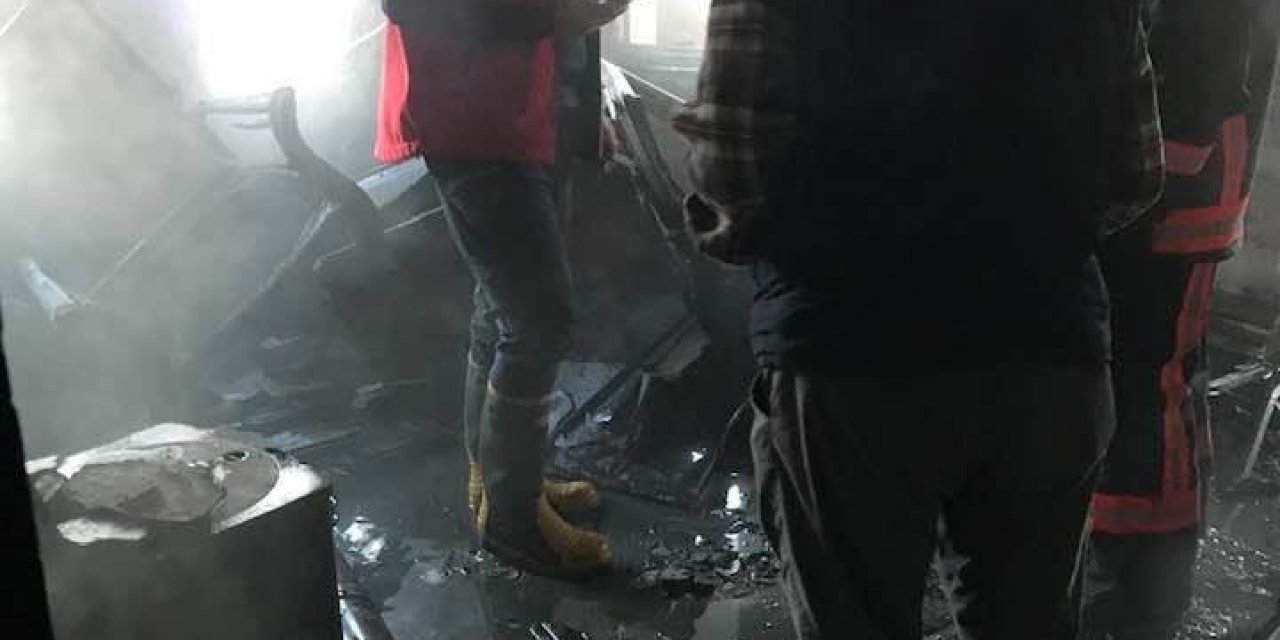 Üç Kişilik Ailenin Yaşadığı Evde Yangın Çıktı