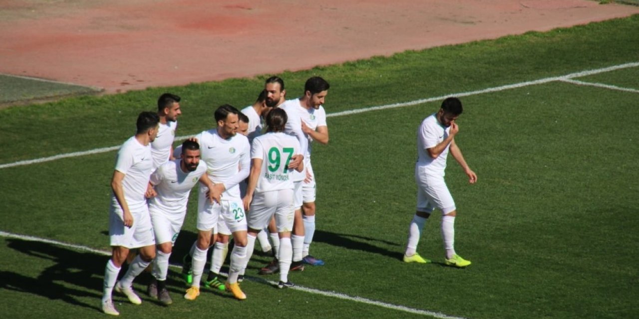 Şanlıurfaspor Amedspor’u 2 - 1 Yendi