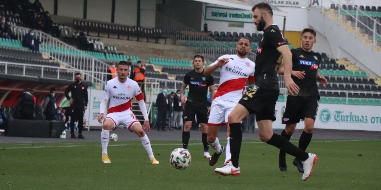 Süper Lig: Denizlispor: 1 - Antalyaspor: 0 (i̇lk Yarı)