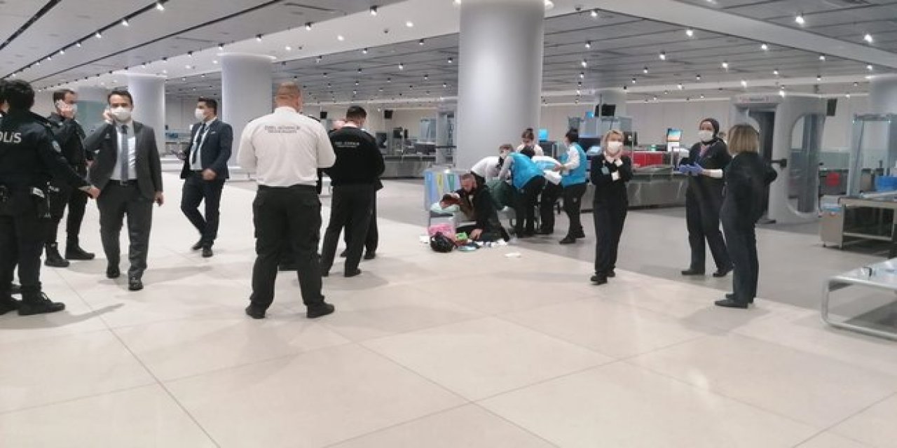 İ̇stanbul Havalimanı’nda Bir Yolcu Doğum Yaptı