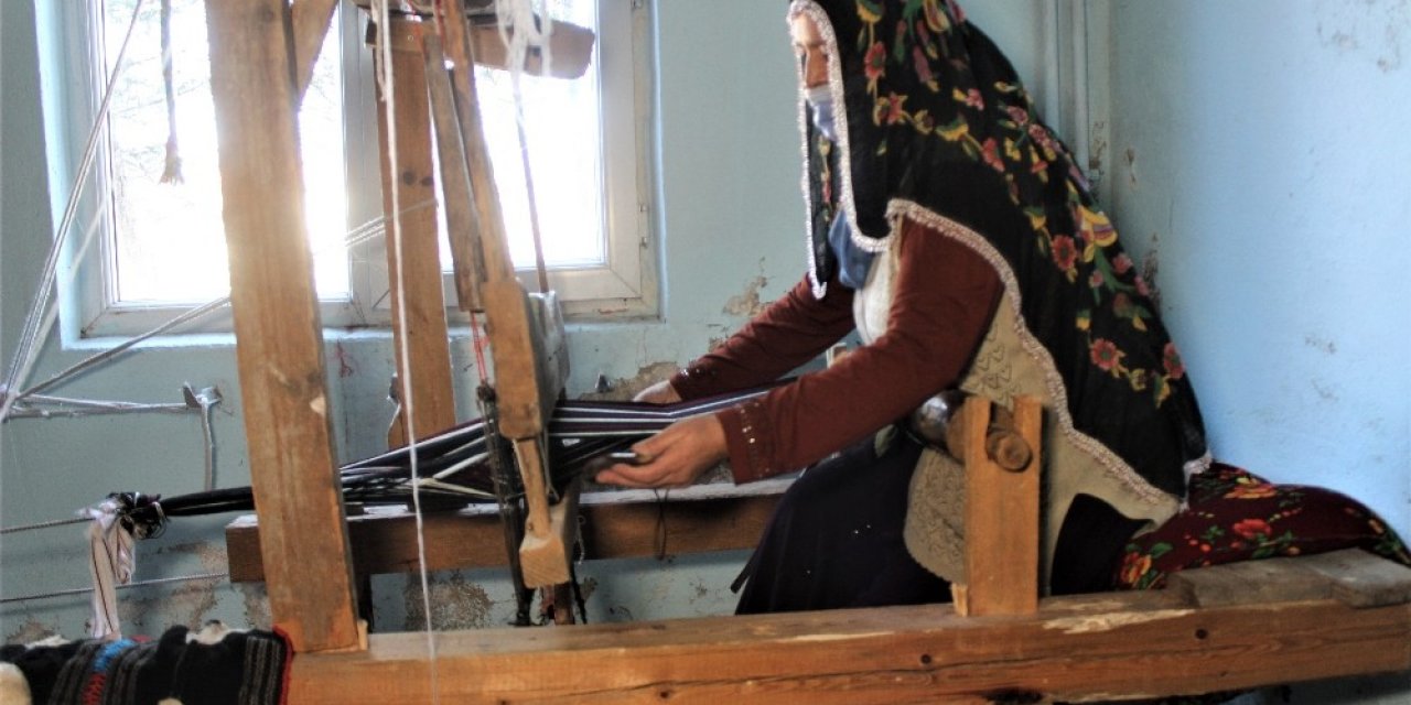 Bu Köyde Her Evin Altında Yüzlerce Yıllık Atölye Var