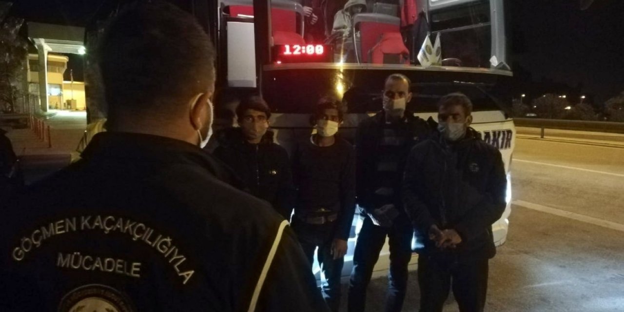 Osmaniye’de Afgan Uyruklu 4 Mülteci Yakalandı
