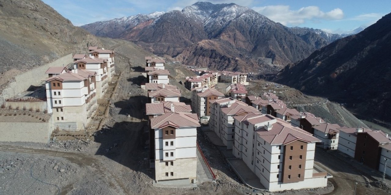 Yeni Yusufeli’nin Silüeti Oluşmaya Başladı