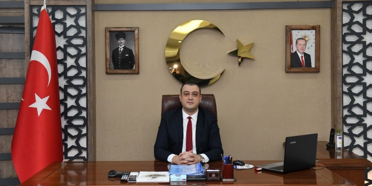 Çatak Kaymakamı Akbulut Görevine Başladı