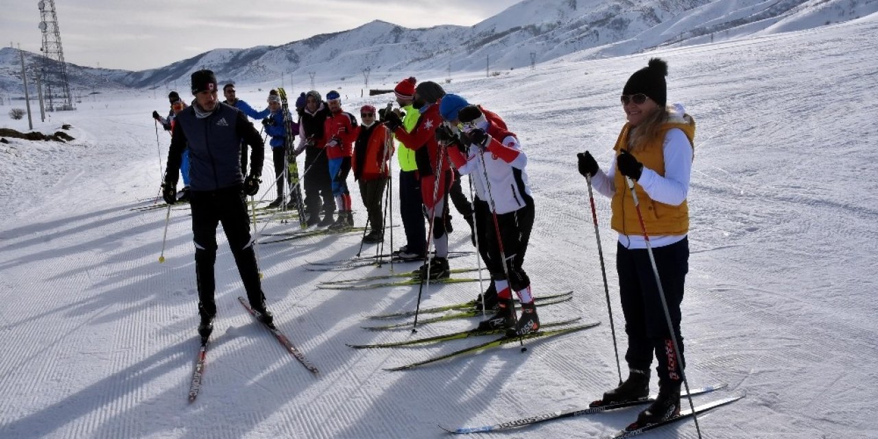 Bitlis’teki Kayak Hakemliği Kursuna 172 Kişi Katıldı