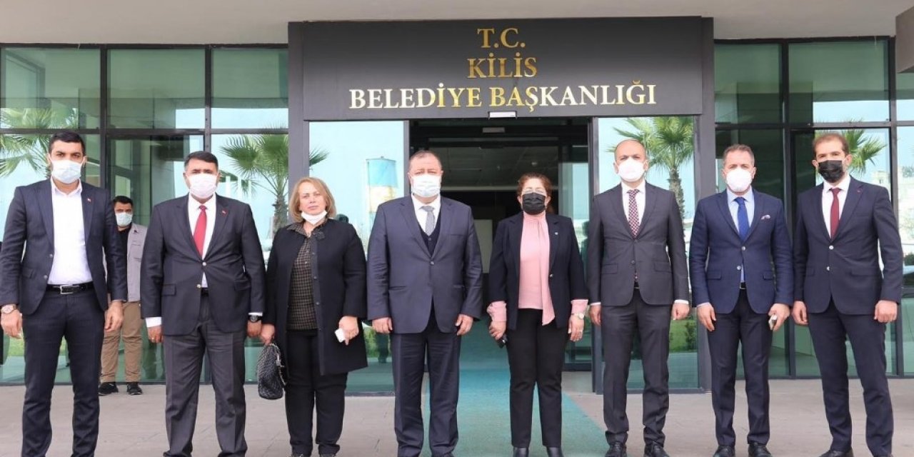 Ak Parti Mkyk Üyesi Polat’ın Kilis Temasları