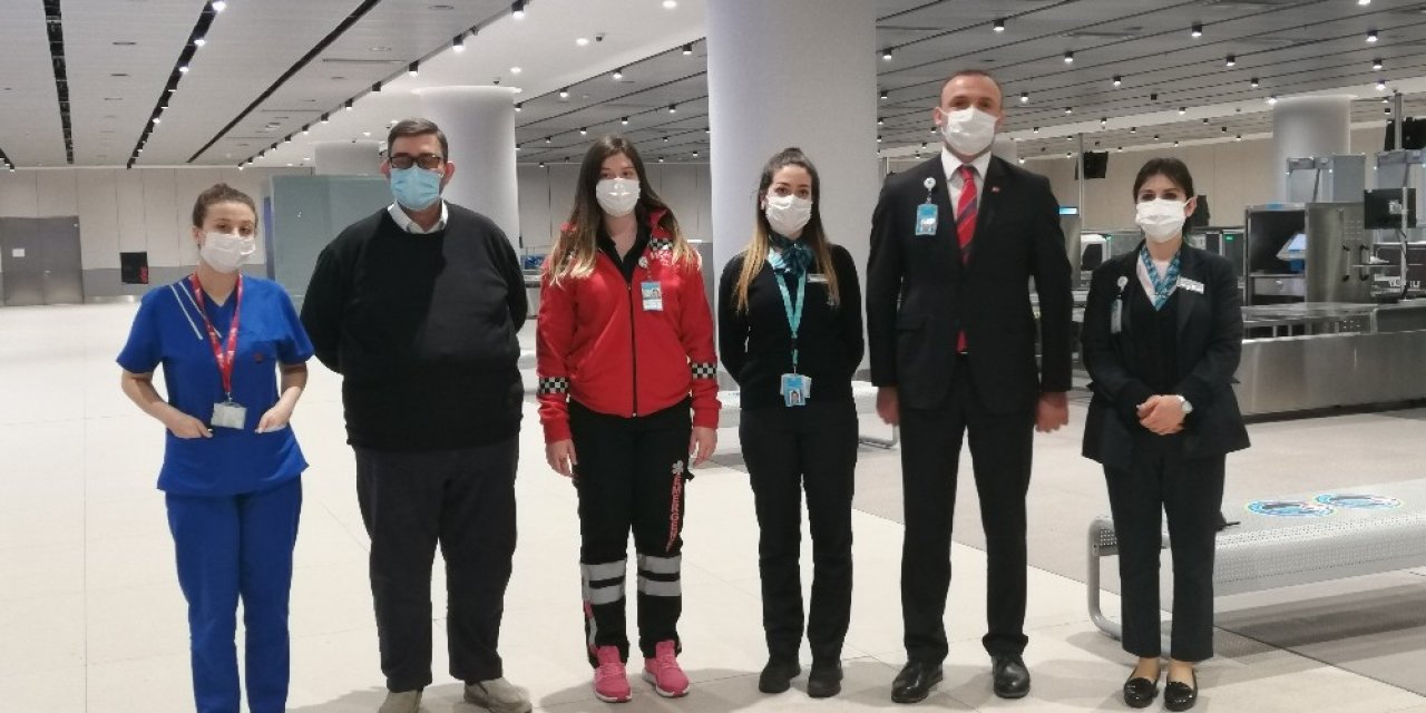 İ̇stanbul Havalimanı’nda İlk Doğuma Yardım Eden Personel O Anları Anlattı