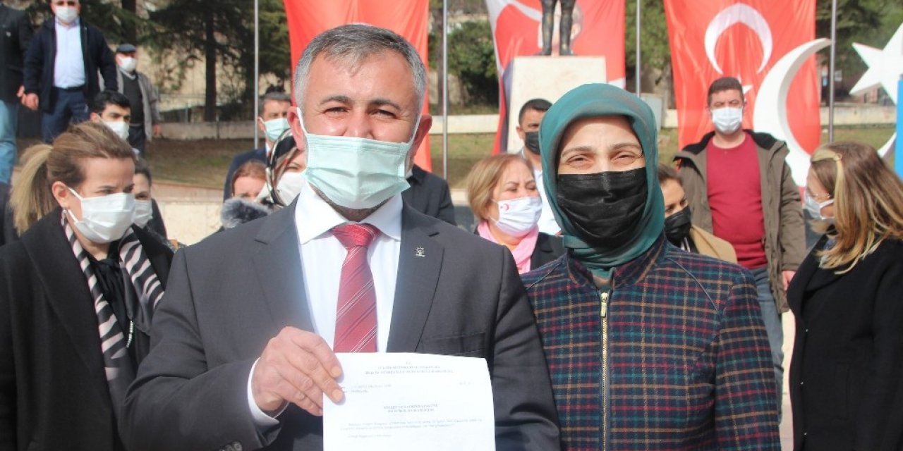 Ak Parti Bilecik İ̇l Başkanı Yıldırım Mazbatasını Aldı