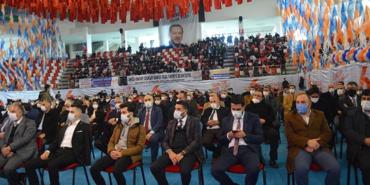 Ak Parti Ağrı İ̇l Gençlik Kolları’nda Gülçin Güven Tazeledi