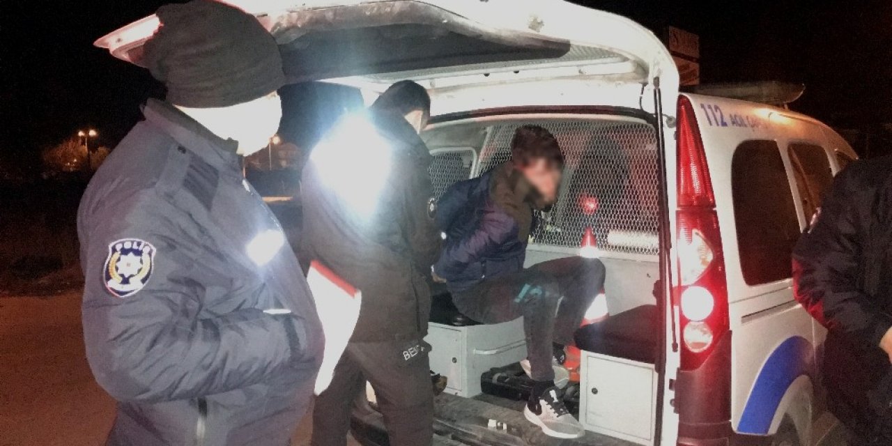 Hırsızlık Şüphelisinden Polise: "gözünle Gördün Mü Çaldığımı"