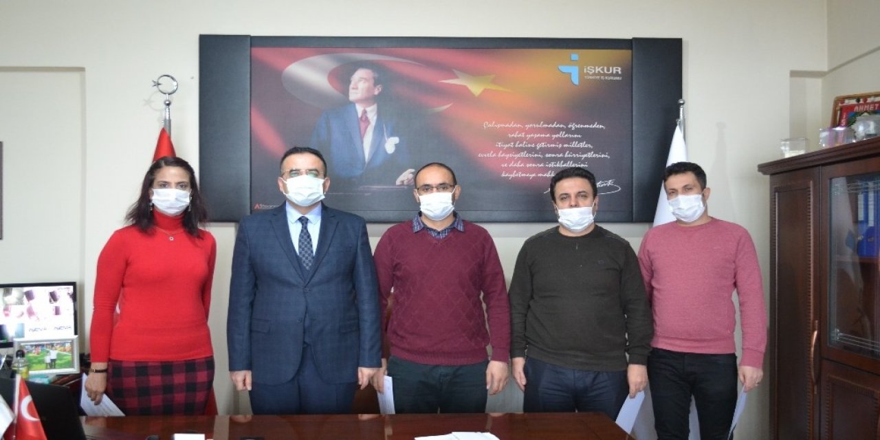 İ̇ş-kur Personeline Takdirname