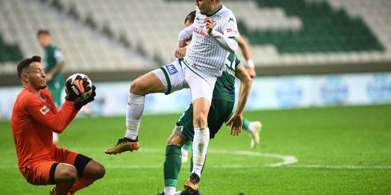 Bursaspor Zoru Başarıyor