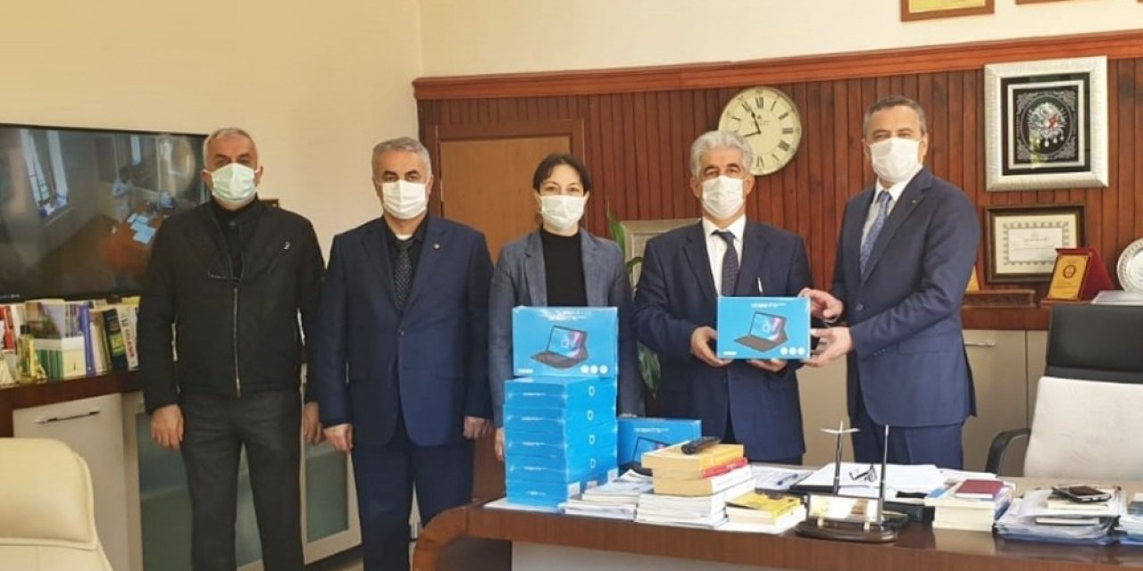 Berto’dan Öğrencilere Tablet Desteği