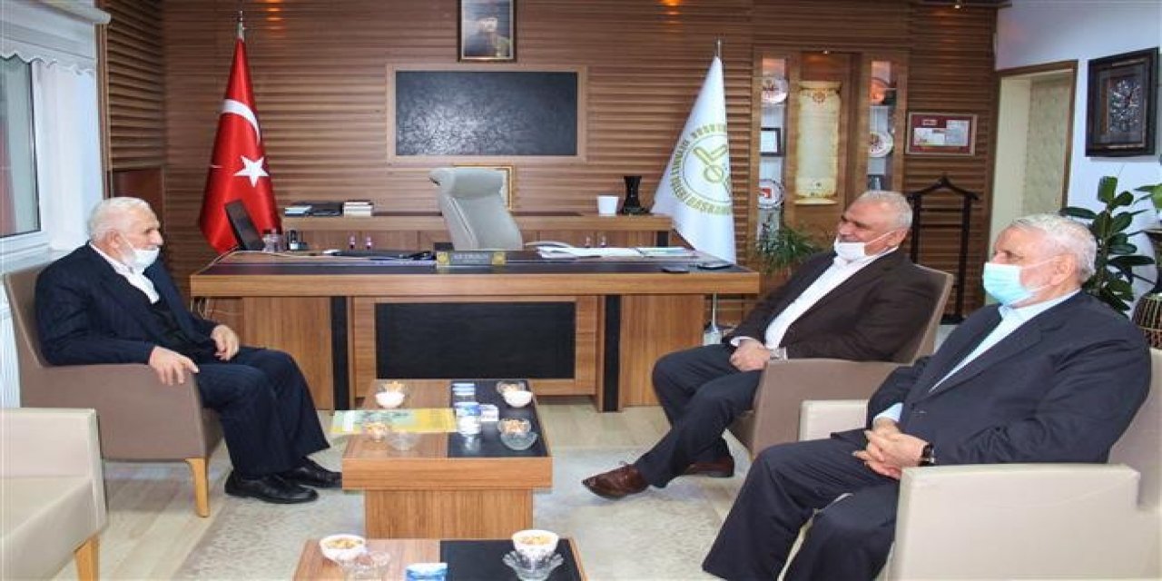İ̇lahiyatçı Prof. Dr. Cevat Akşit, İ̇l Müftü Ali Erhun’u Ziyaret Etti