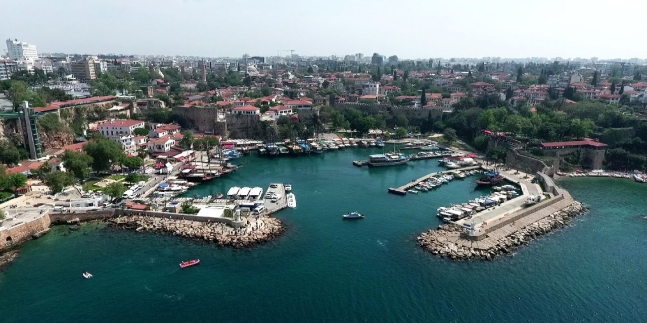 Muratpaşa 513 Bin 35’e Ulaşan Nüfusuyla 38 İli Geride Bıraktı