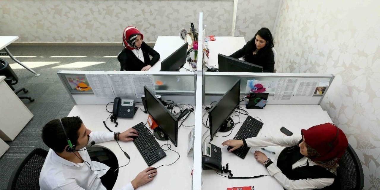 Bağcılar Belediyesi’nde 10 Saniyede Vatandaşa Cevap