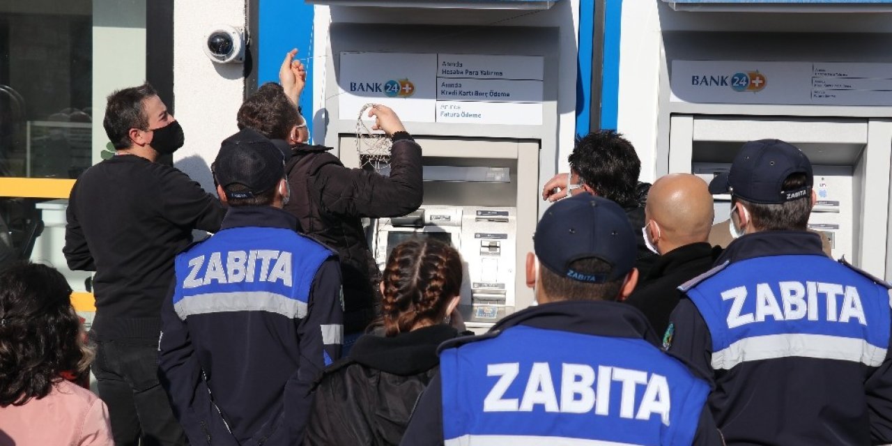 Bolu’da Ruhsatsız Atm’ler Mühürlendi