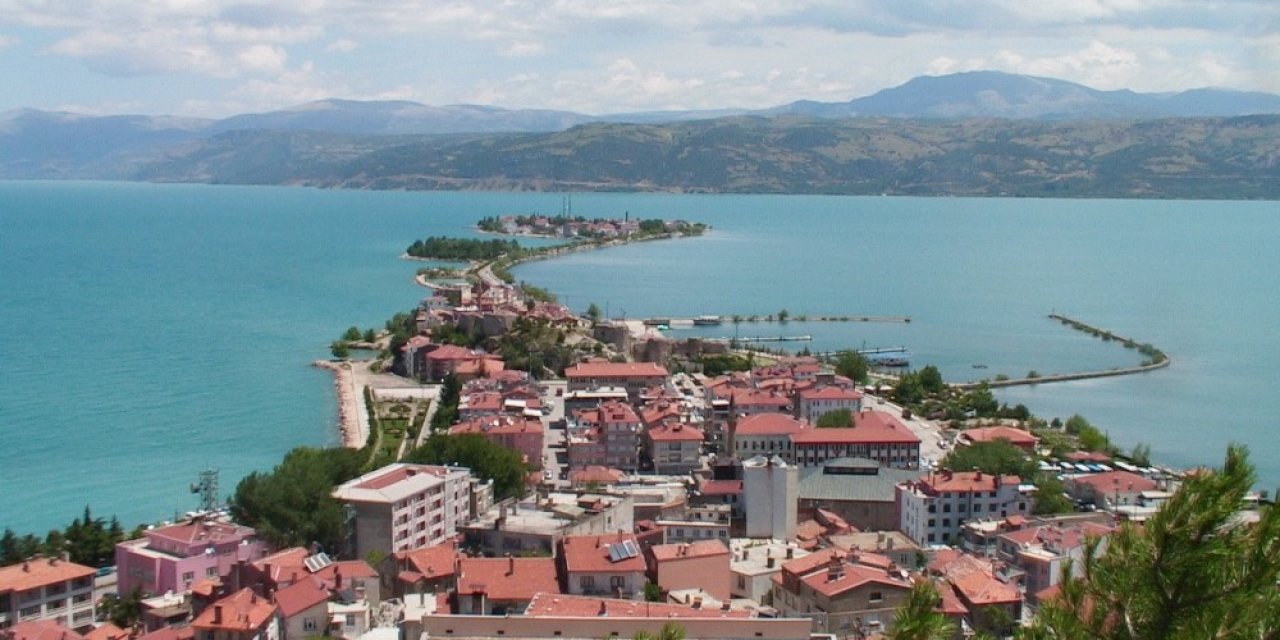 Eğirdir’in Nüfusu 13 Yılda 7 Bin 627 Kişi Azaldı