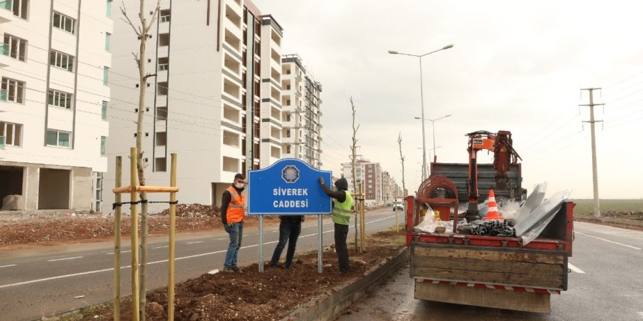 Diyarbakır’daki Yer Yön Levhaları Yenilendi