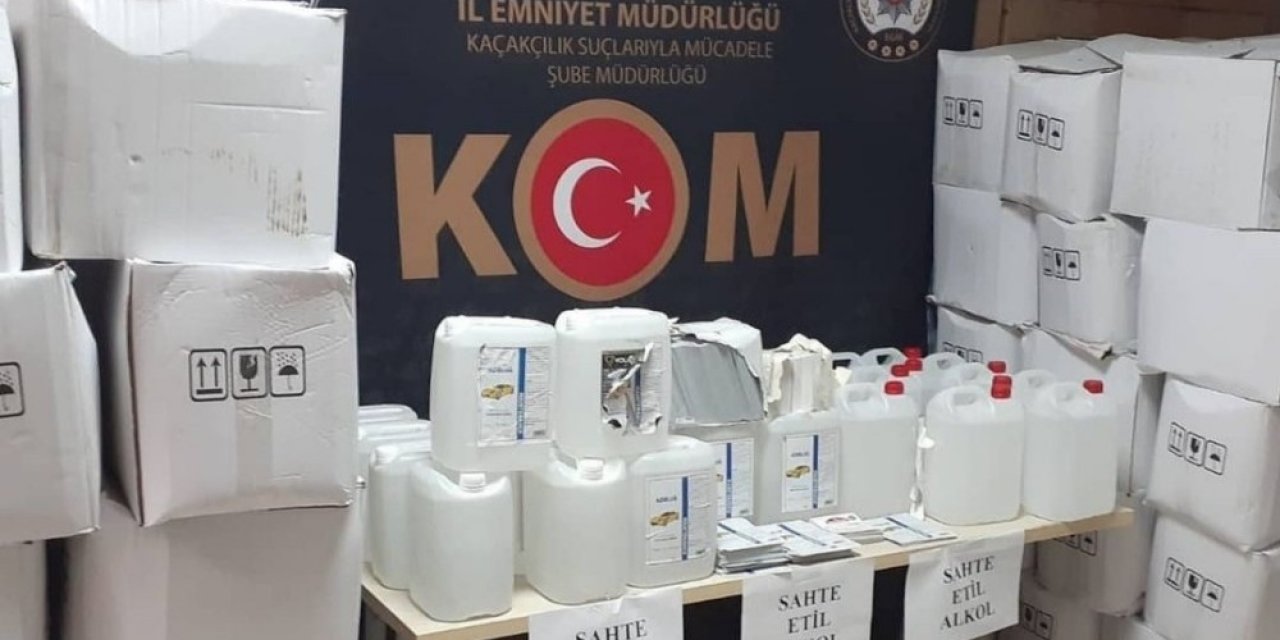 İ̇zmir’de 33 Bin Litreden Fazla Sahte Etil Alkol Ele Geçirildi