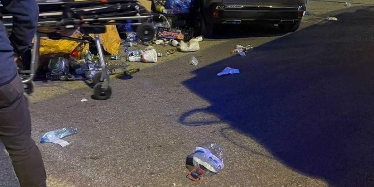 Başkent’te Kağıt Toplayıcısı Araç İle Otomobil Kafa Kafaya Çarpıştı: 5 Yaralı
