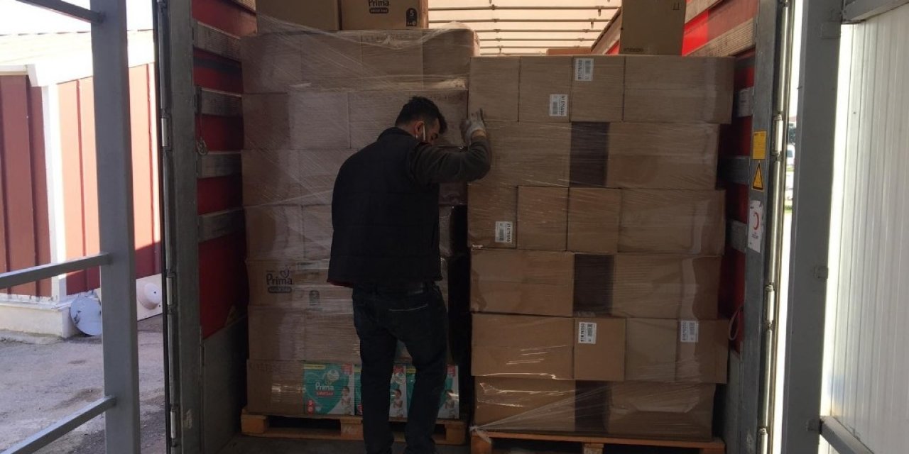 İ̇htiyaç Sahipleri İçin 1 Tır Yardım Malzemesi Gönderildi