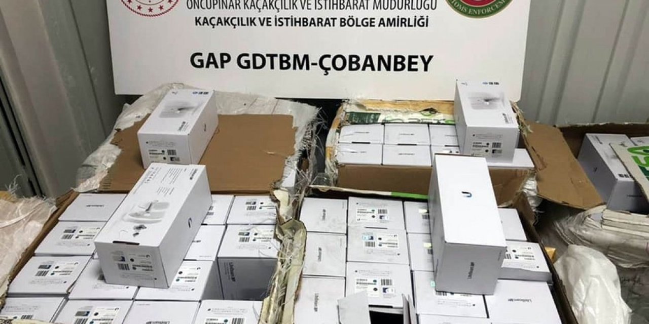 Suriye Sınırında Uydu Radyolink Alıcı Vericisi Ele Geçirildi