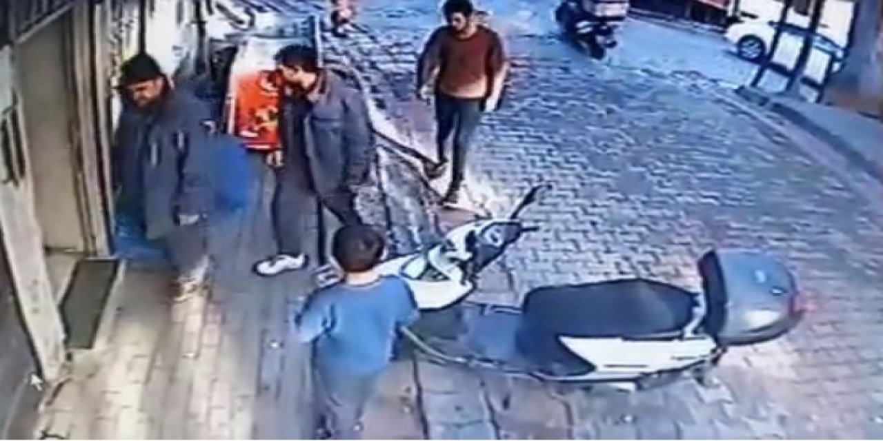 Piknik Tüpünün Fiyatını Beğenmeyen Saldırganın Marketçiyi Darp Ettiği Anlar Kamerada