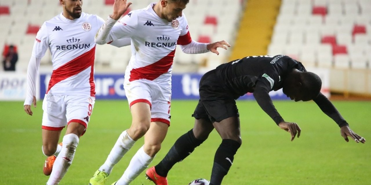 Ft Antalyaspor İle Dg Sivasspor 24. Randevuda