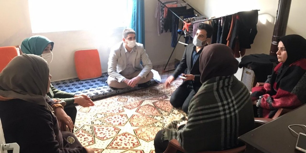 İ̇htiyaç Sahibi Ailelere Sürpriz Destek