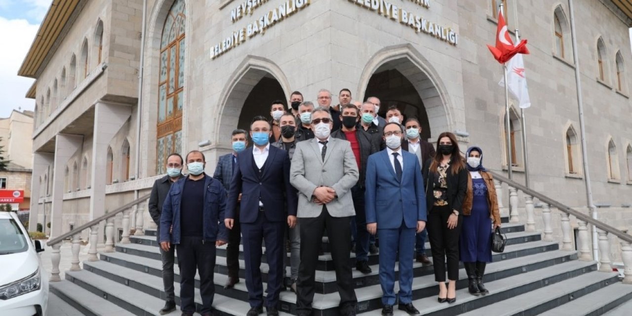 Ak Parti Heyetinden Belediye Başkanı Savran’a Ziyaret