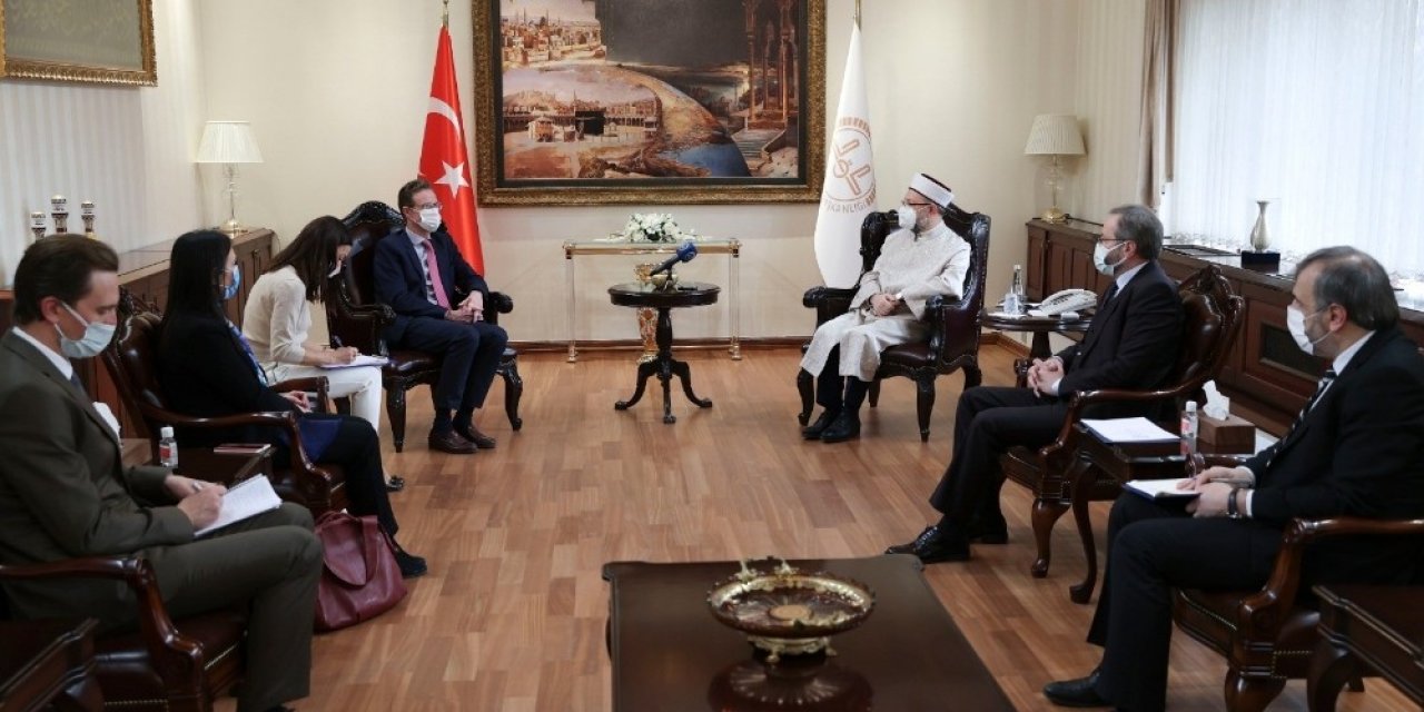 Diyanet İ̇şleri Başkanı Erbaş: “i̇badethanelere Yönelik Saldırıların Önlenmesi İçin Her Türlü Gayret Gösterilmeli”
