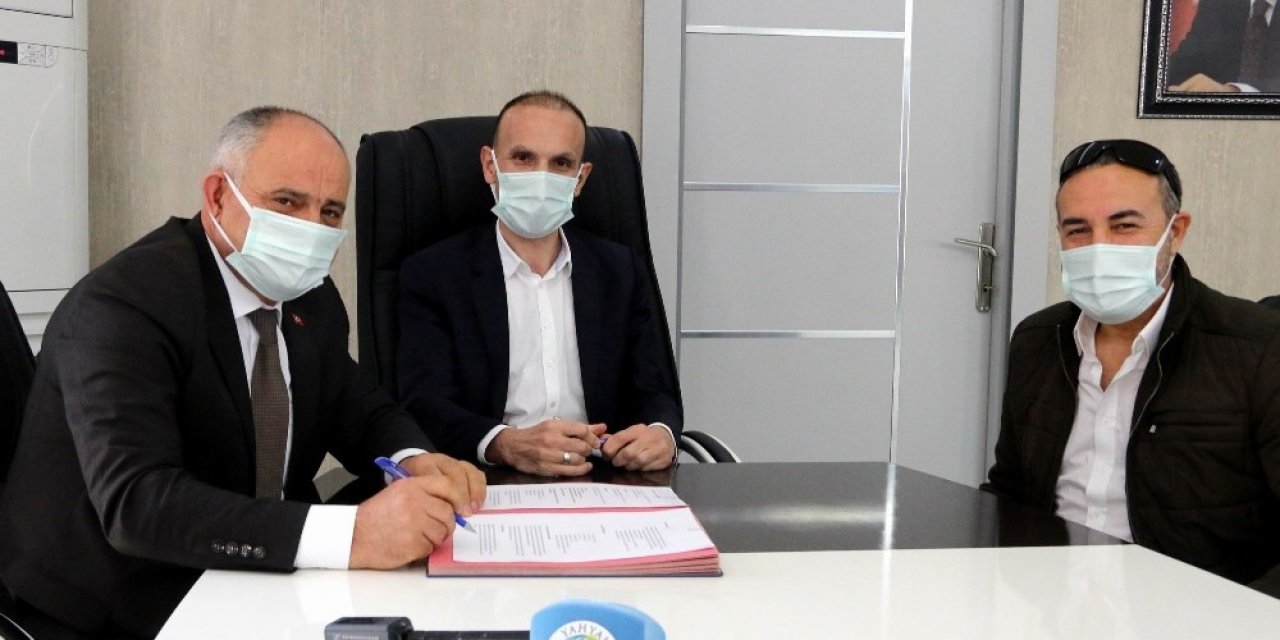 Yahyalı İ̇lçe Sağlık Müdürlüğü’ne Araç Hibesi