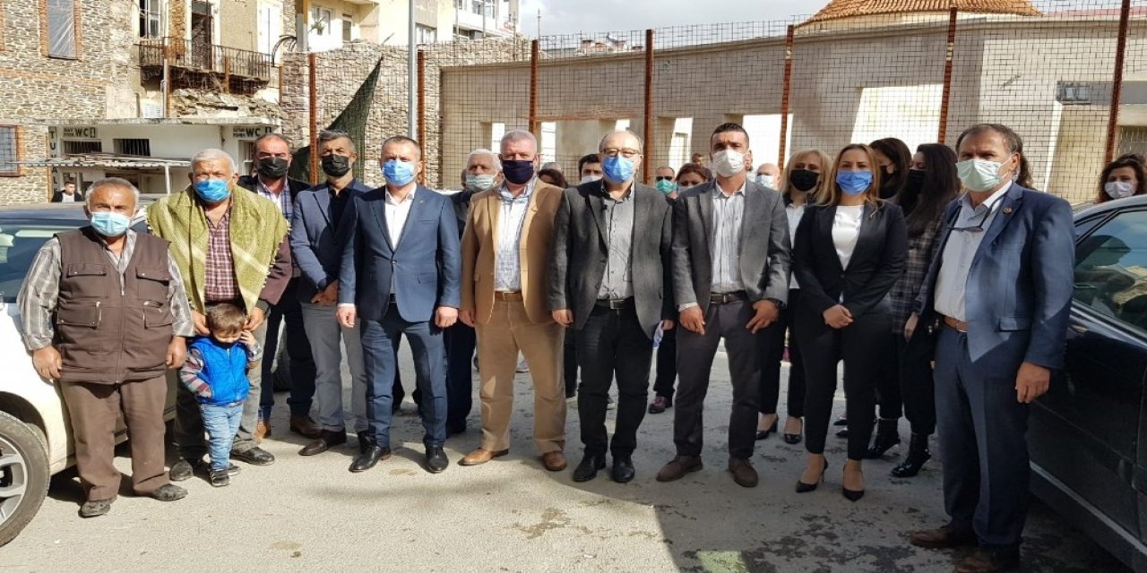 Chp’den 329 Kişi İstifa Etti, İ̇nce’ye Destek Verdi
