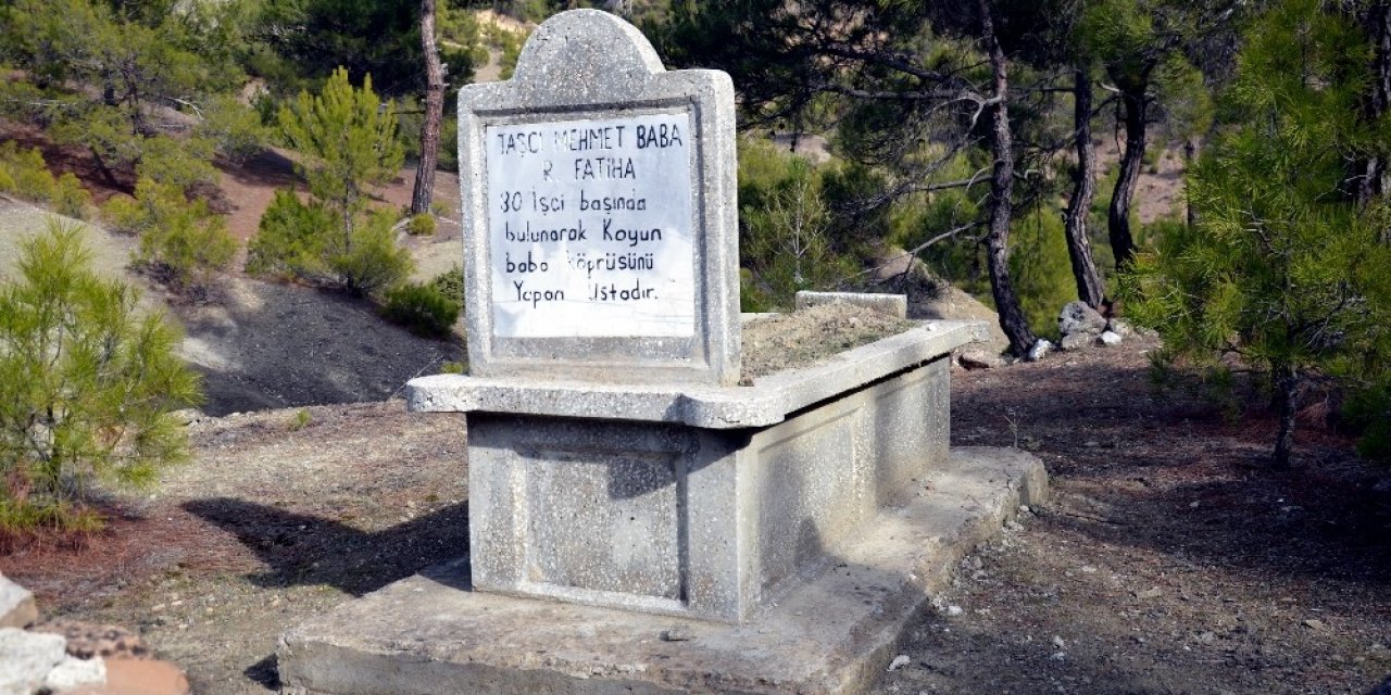 Taşçı Mehmet Baba’nın Mezarı İlgi Bekliyor