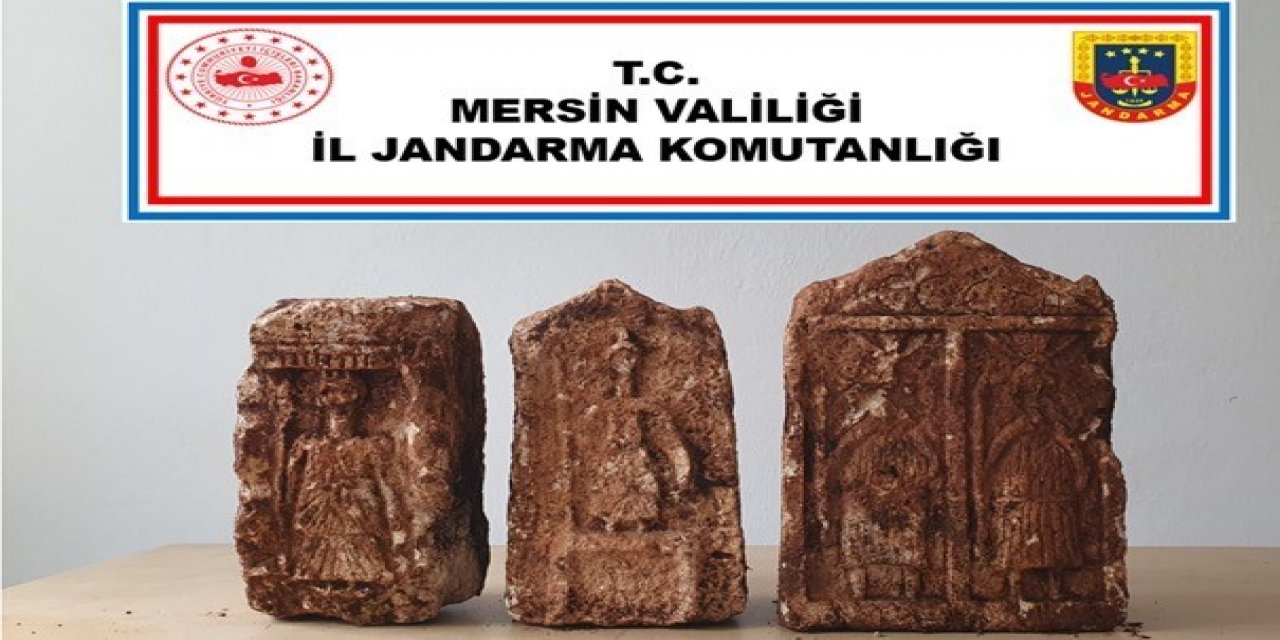 Mersin’de 3 Kabartmalı Taş Ele Geçirildi