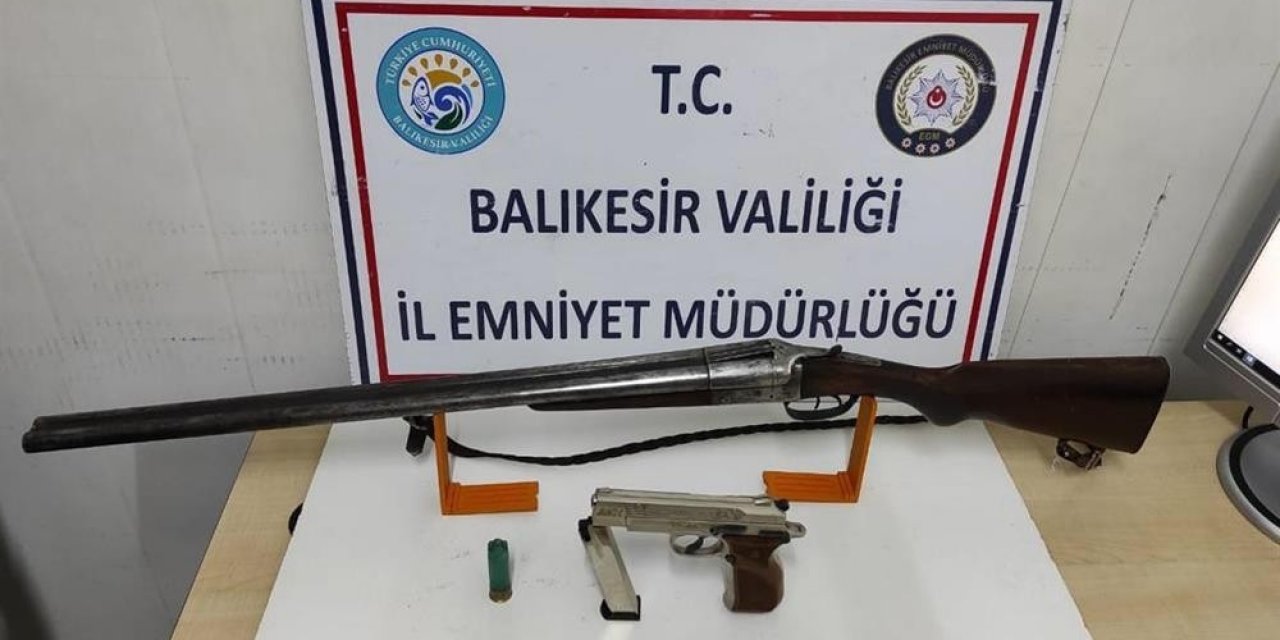 Balıkesir’de Polis Aranan 11 Şahsı Yakaladı