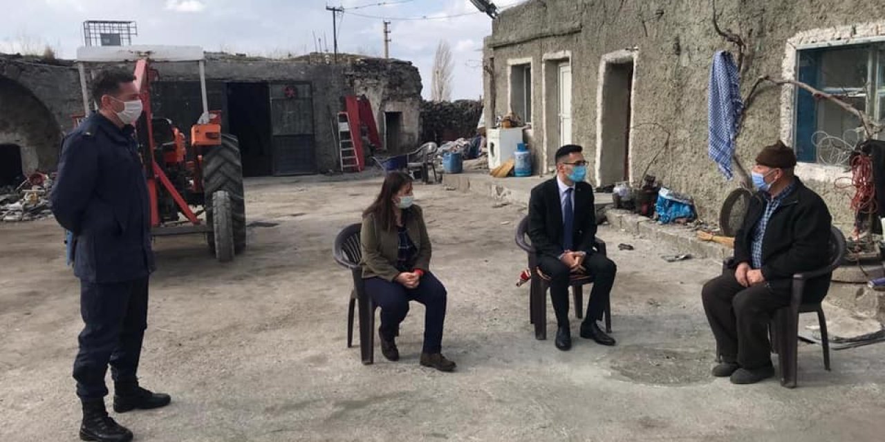 Acıgöl Kaymakamı Kaya, Şehit Ailelerini Ziyaret Etti