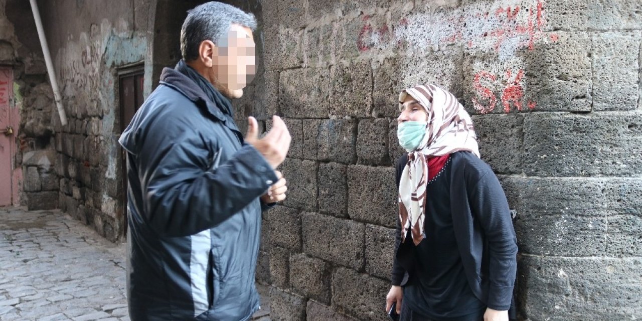 ’i̇simsiz’ Eğitimciler, Pandemi Döneminde 8 Bin Aileye Yardım Eli Uzattı